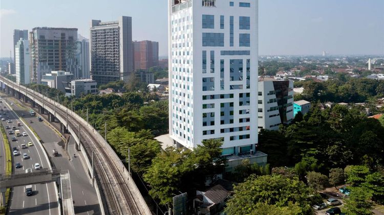 Mercure Jakarta Simatupang Exterior