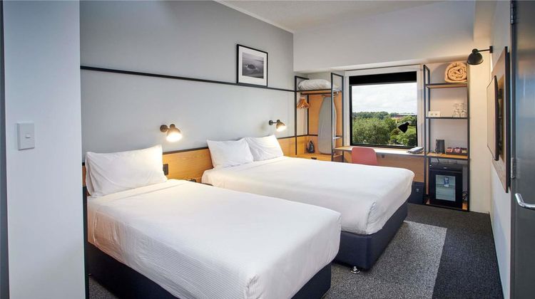 Hotel Ibis Hamilton Tainui Room