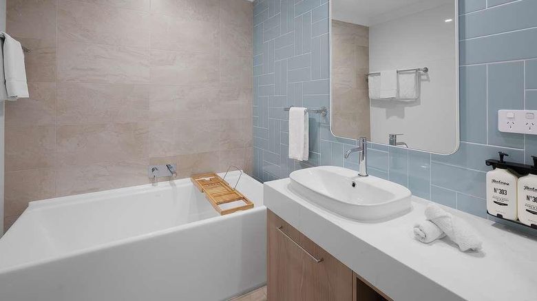 <b>The Sebel Busselton Room</b>. Images powered by <a href="https://iceportal.shijigroup.com/" title="IcePortal" target="_blank">IcePortal</a>.