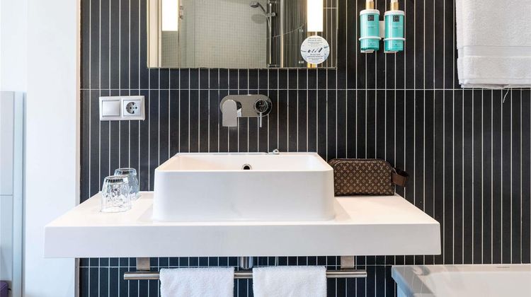 Suite Novotel Malaga Centro Room