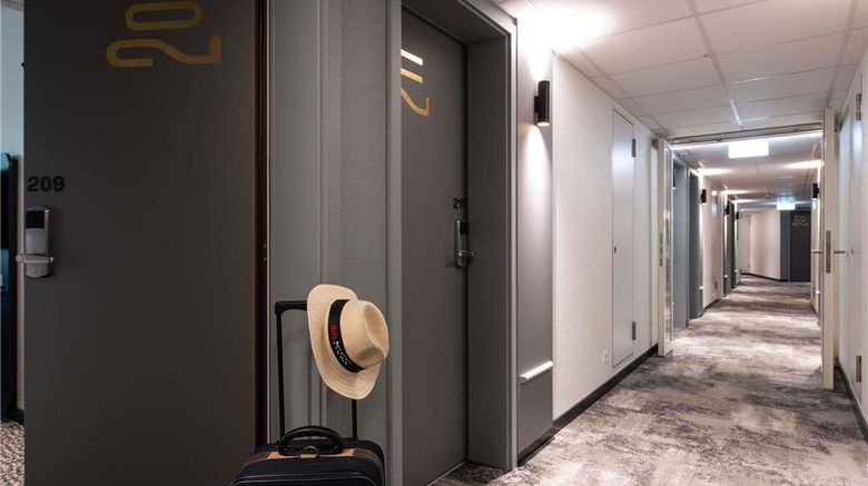 <b>Hotel Ibis Lausanne Centre Room</b>. Images powered by <a href="https://iceportal.shijigroup.com/" title="IcePortal" target="_blank">IcePortal</a>.
