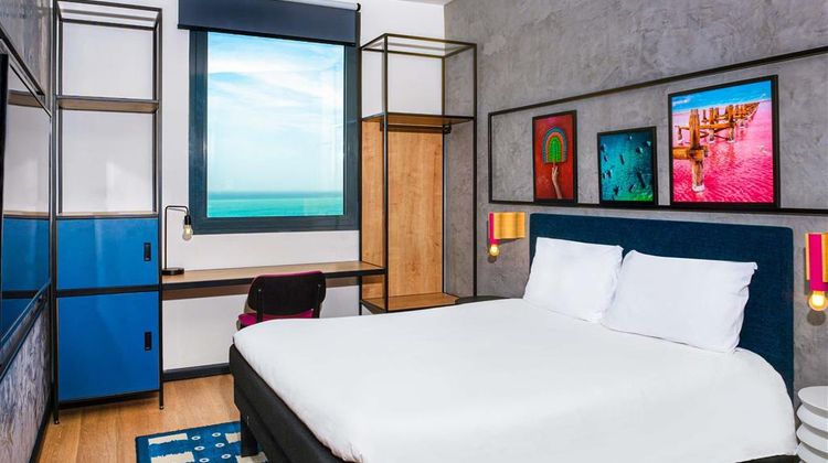 Ibis Styles Dakar Room