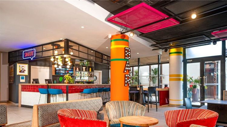 Ibis Styles Dakar Exterior
