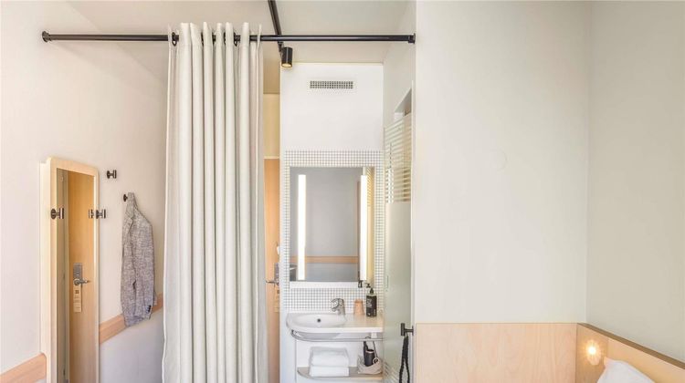 Ibis Budget Lugano Paradiso Room