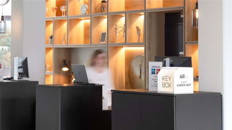 Ibis Budget Lugano Paradiso Exterior