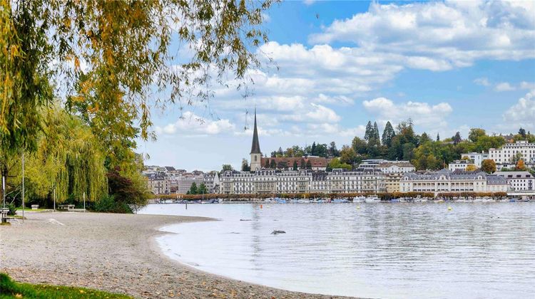 Ibis Budget Luzern City Exterior