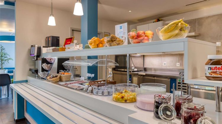Ibis Budget Luzern City Exterior