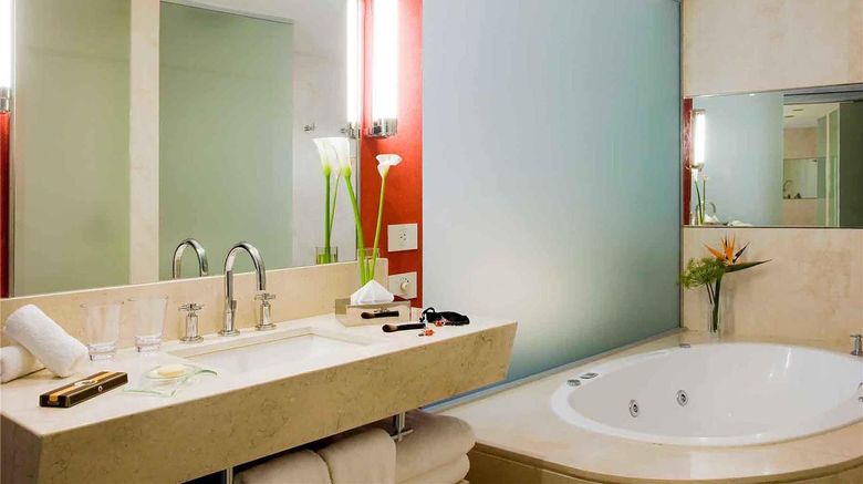 <b>Pullman Rosario City Center Room</b>. Images powered by <a href="https://iceportal.shijigroup.com/" title="IcePortal" target="_blank">IcePortal</a>.