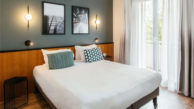 <b>Adagio La Defense le Parc Room</b>. Images powered by <a href="https://iceportal.shijigroup.com/" title="IcePortal" target="_blank">IcePortal</a>.