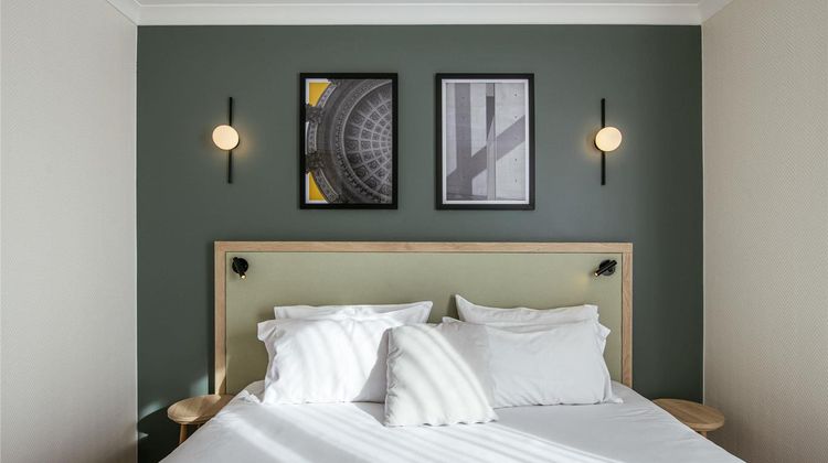Adagio Paris Buttes Chaumont Room
