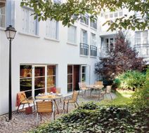 Adagio Paris Montmartre Exterior