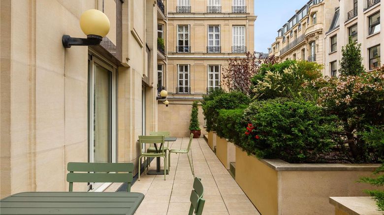 <b>Adagio Haussmann Champs-Elysees Exterior</b>. Images powered by <a href="https://iceportal.shijigroup.com/" title="IcePortal" target="_blank">IcePortal</a>.