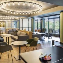 Adagio Porte de Versailles Hotel