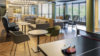 Adagio Porte de Versailles Hotel