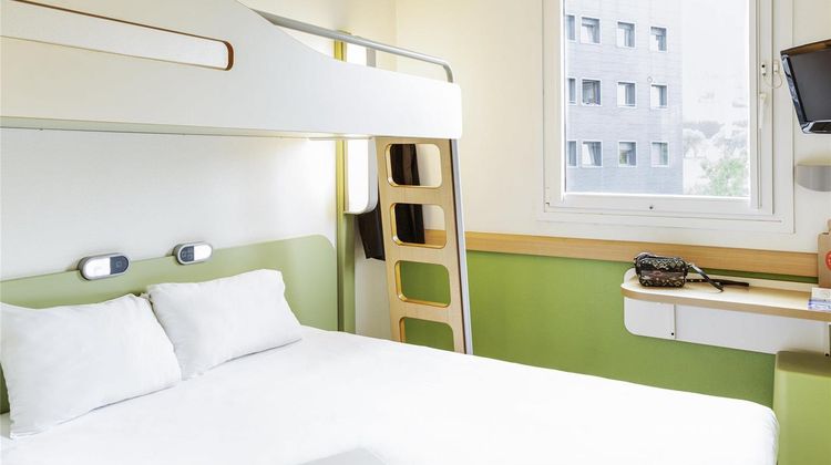 Ibis Budget Oviedo Room