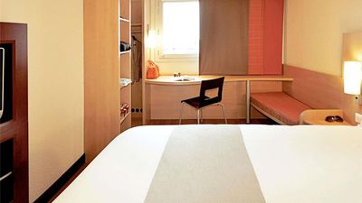 Ibis Oviedo