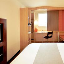 Ibis Oviedo