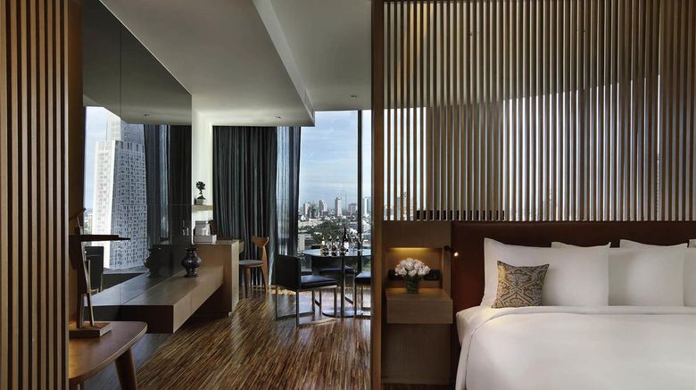 <b>SO Bangkok Suite</b>. Images powered by <a href="https://iceportal.shijigroup.com/" title="IcePortal" target="_blank">IcePortal</a>.