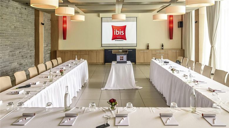 <b>Hotel Ibis Antananarivo Ankorondrano Meeting</b>. Images powered by <a href="https://iceportal.shijigroup.com/" title="IcePortal" target="_blank">IcePortal</a>.
