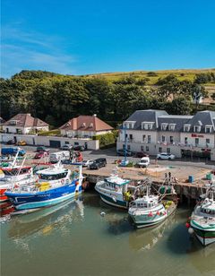 Hotel Ibis Bayeux Port En Bessin