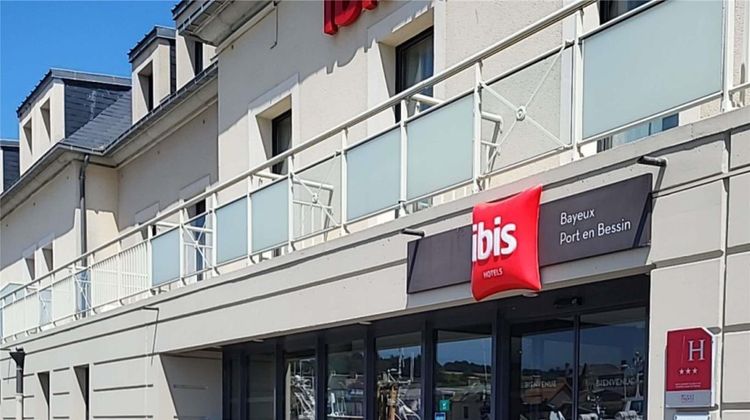 Hotel Ibis Bayeux Port En Bessin Exterior