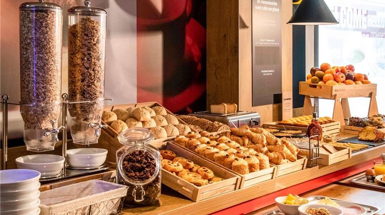 <b>Hotel Ibis Cannes Mouans Sartoux Restaurant</b>. Images powered by <a href="https://iceportal.shijigroup.com/" title="IcePortal" target="_blank">IcePortal</a>.