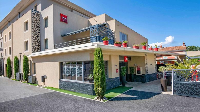 <b>Hotel Ibis Cannes Mouans Sartoux Exterior</b>. Images powered by <a href="https://iceportal.shijigroup.com/" title="IcePortal" target="_blank">IcePortal</a>.
