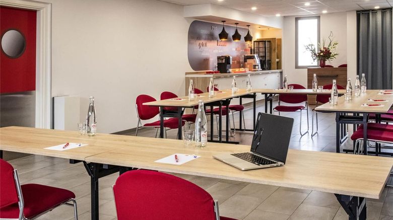 <b>Hotel Ibis Cannes Mouans Sartoux Meeting</b>. Images powered by <a href="https://iceportal.shijigroup.com/" title="IcePortal" target="_blank">IcePortal</a>.