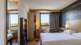 Hotel Ibis Cannes Mouans Sartoux Room
