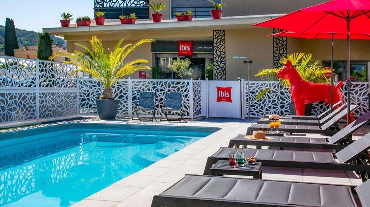 Hotel Ibis Cannes Mouans Sartoux Exterior
