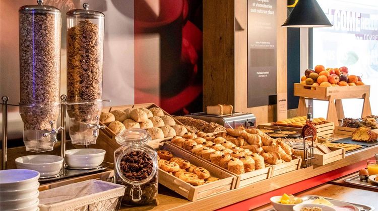 Hotel Ibis Cannes Mouans Sartoux Restaurant