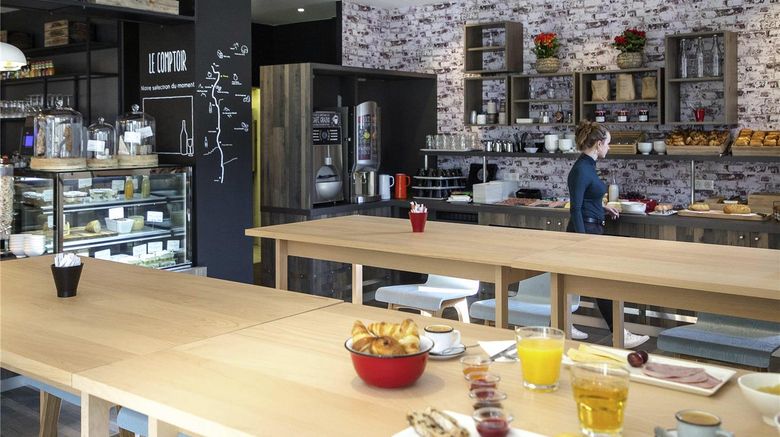 <b>Ibis Lyon Sud Vienne St Louis Restaurant</b>. Images powered by <a href="https://iceportal.shijigroup.com/" title="IcePortal" target="_blank">IcePortal</a>.