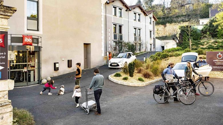 <b>Hotel Ibis Sarlat Exterior</b>. Images powered by <a href="https://iceportal.shijigroup.com/" title="IcePortal" target="_blank">IcePortal</a>.