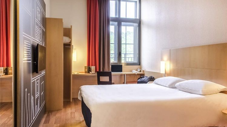 Hotel Ibis Sarlat Exterior