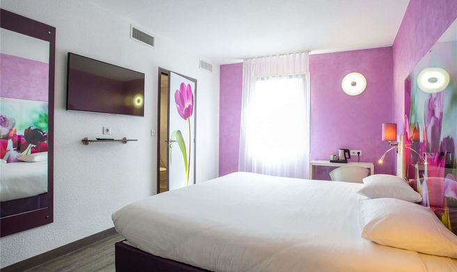 Ibis Styles Bourges Exterior