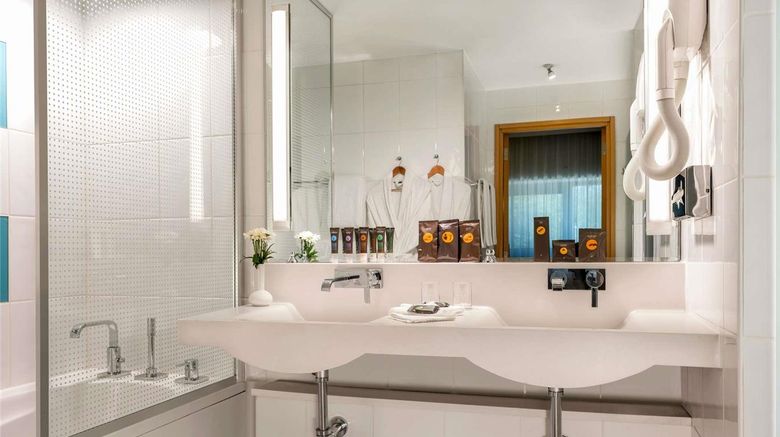 <b>Novotel Gaziantep Suite</b>. Images powered by <a href="https://iceportal.shijigroup.com/" title="IcePortal" target="_blank">IcePortal</a>.