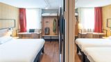 Ibis Orleans Chapelle St Mesmin Room