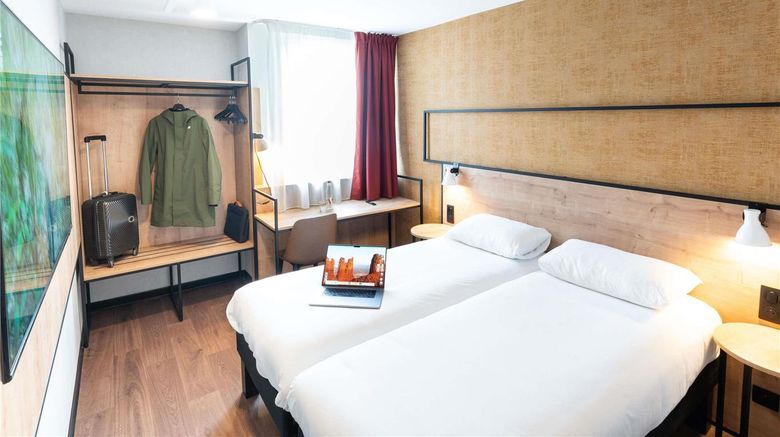 <b>Ibis Orleans Chapelle St Mesmin Room</b>. Images powered by <a href="https://iceportal.shijigroup.com/" title="IcePortal" target="_blank">IcePortal</a>.