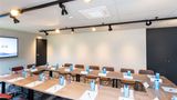 Ibis Orleans Chapelle St Mesmin Meeting