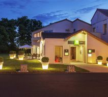 Ibis Styles Cholet Exterior