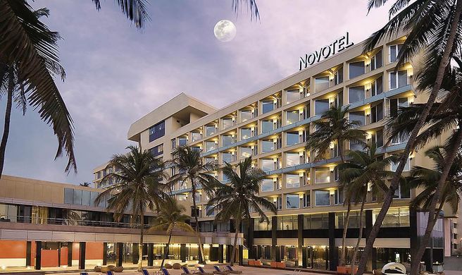 Novotel Mumbai Juhu Beach Exterior