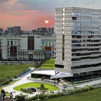 Novotel Kolkata Hotel & Residences