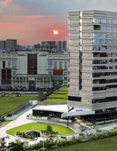 Novotel Kolkata Hotel & Residences