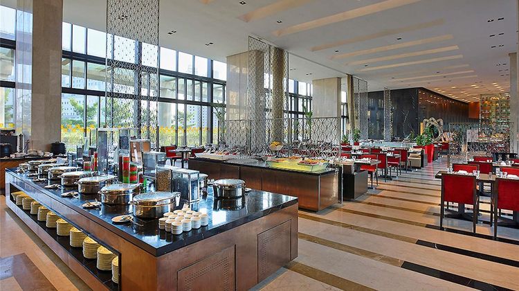 Novotel Kolkata Hotel & Residences Restaurant