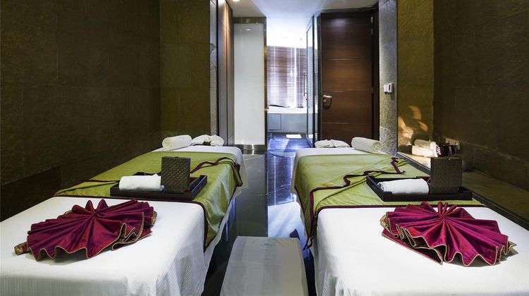 Novotel Kolkata Hotel & Residences Spa