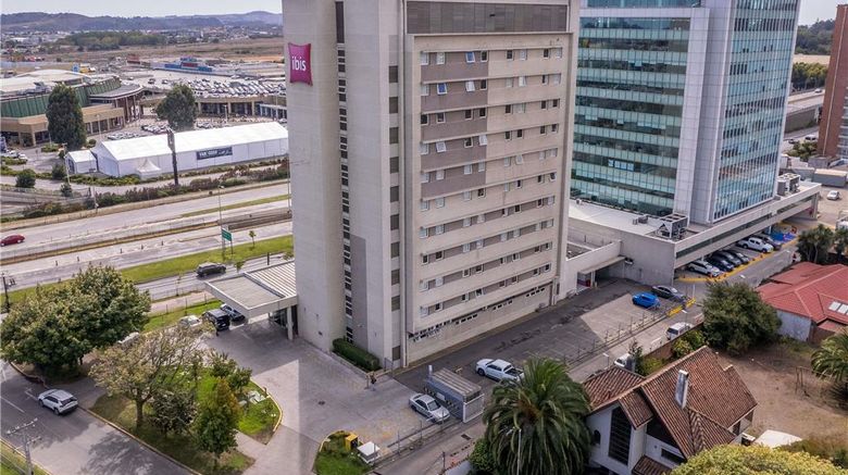 Ibis Concepcion Exterior. Images powered by <a href="https://iceportal.shijigroup.com" target="_blank" rel="noopener">Ice Portal</a>.
