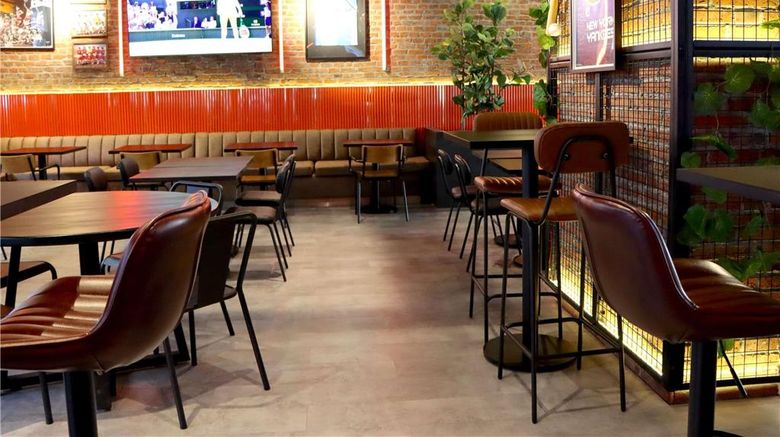 <b>Ibis Antofagasta Restaurant</b>. Images powered by <a href="https://iceportal.shijigroup.com/" title="IcePortal" target="_blank">IcePortal</a>.