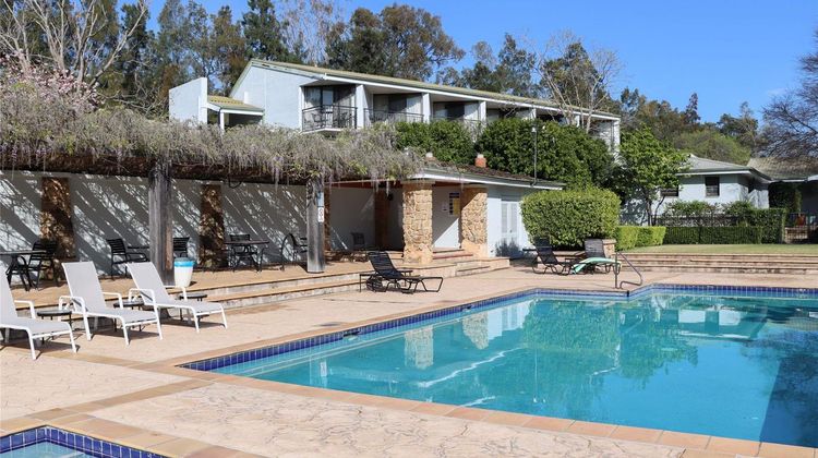 Mercure Resort Hunter Valley Gardens Pool