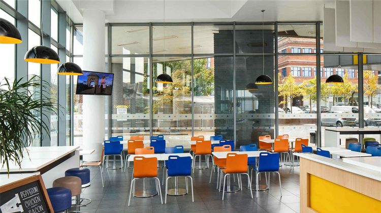 ibis Budget Manchester Centre Exterior