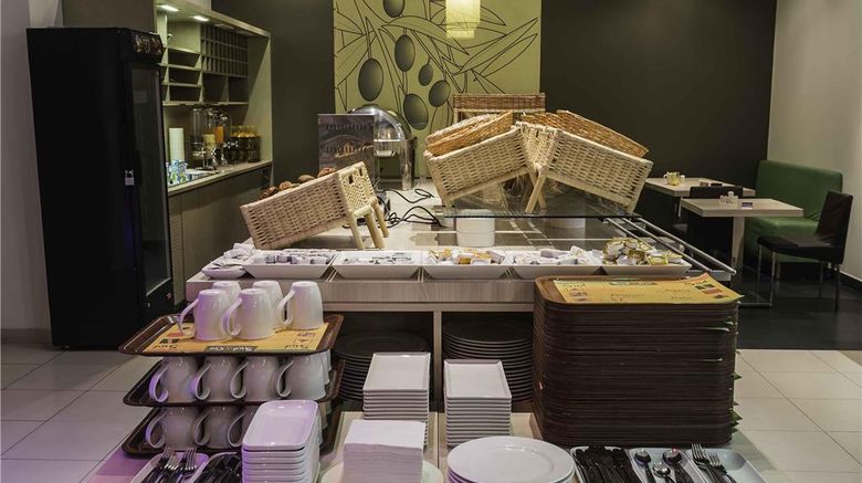 <b>Ibis Oran Les Falaises Restaurant</b>. Images powered by <a href="https://iceportal.shijigroup.com/" title="IcePortal" target="_blank">IcePortal</a>.